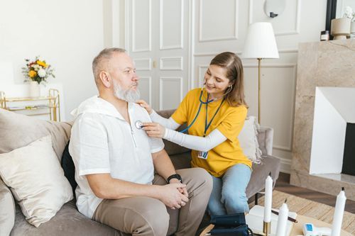 Rosewood Nursing and Rehabilitation Center: Nursing Home In New York | NY Nursing Home
