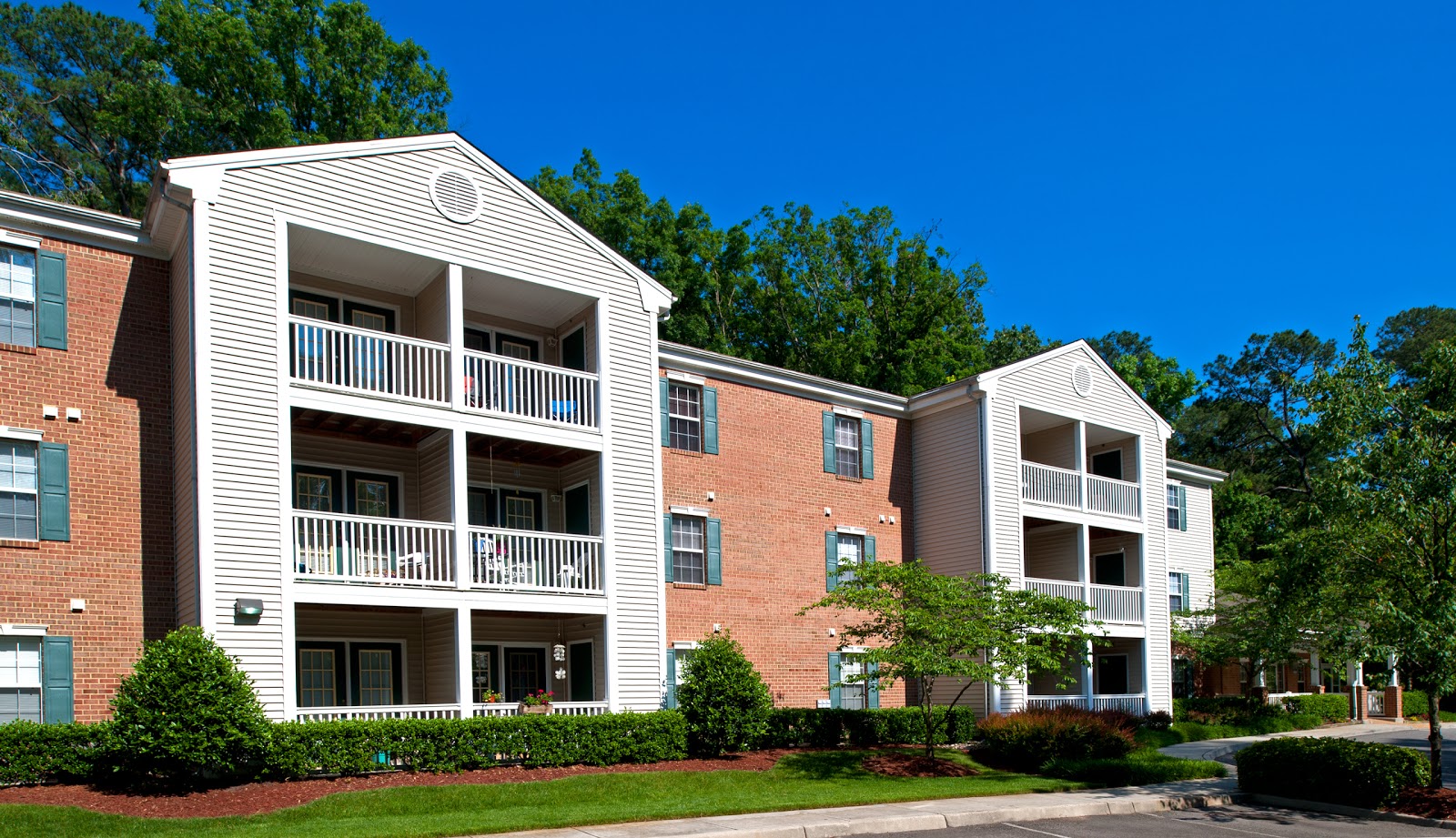 Shorewood Cove Senior Living