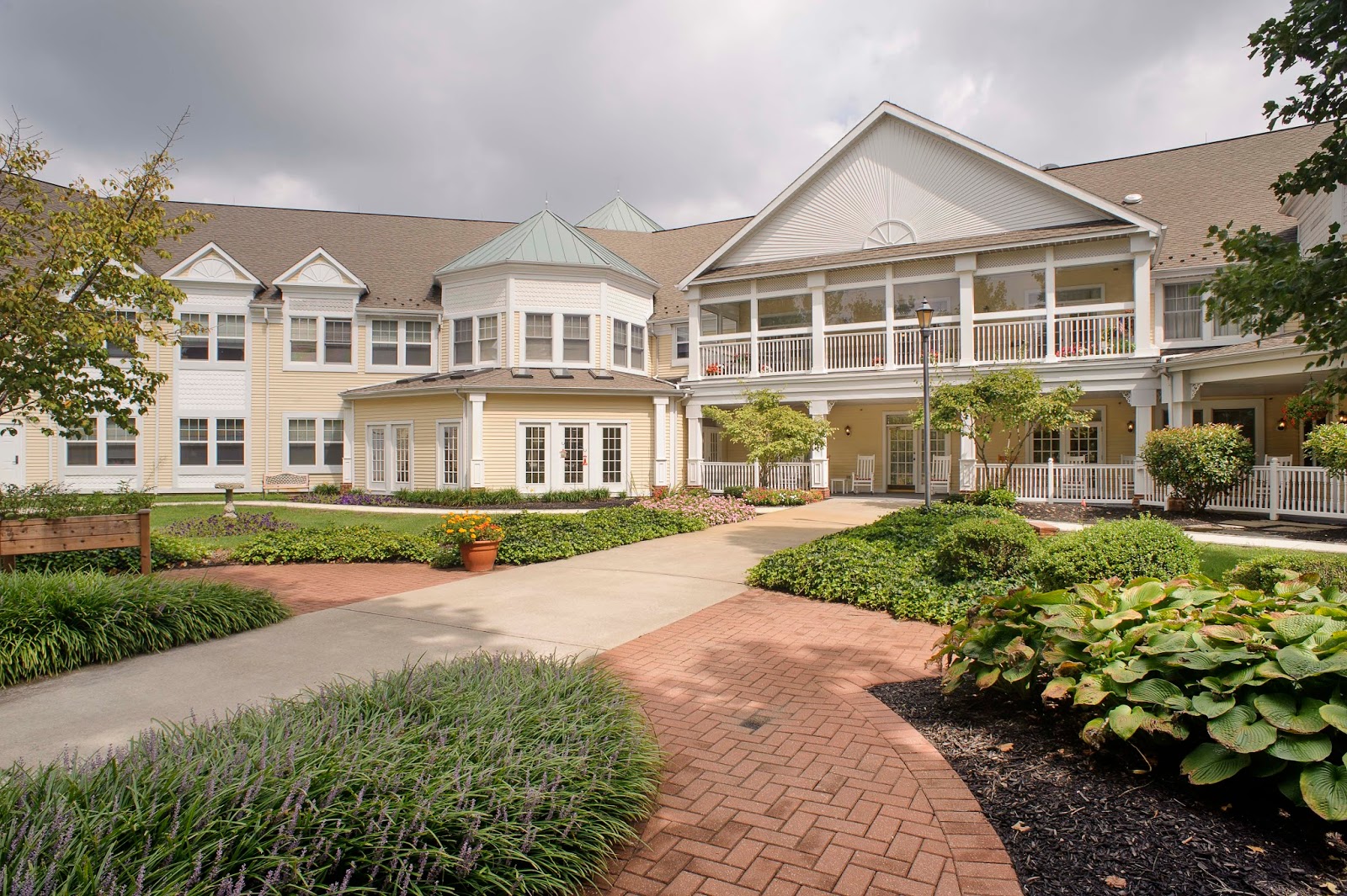 Brightview Woodbury Lake - Senior Assisted Living & Memory Care