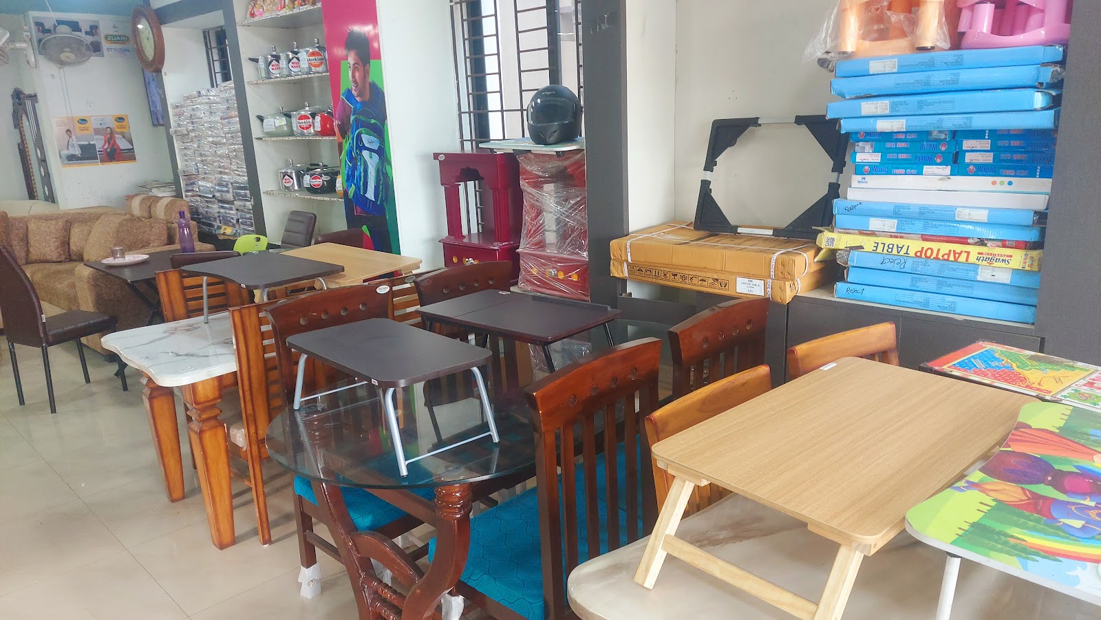 Omm Furniture