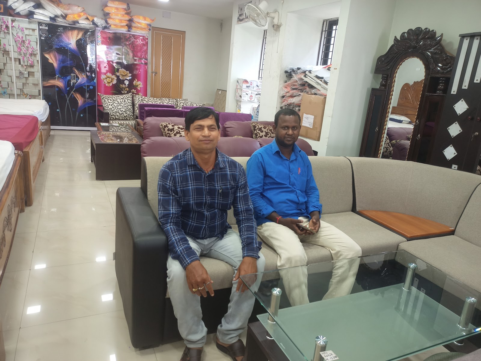Omm Furniture