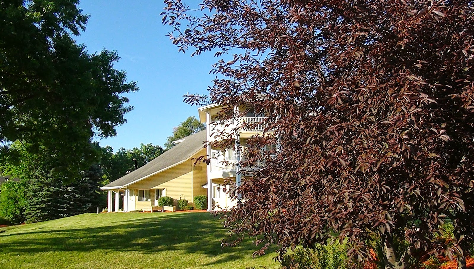 Arbor Glen Independent and Assisted Living