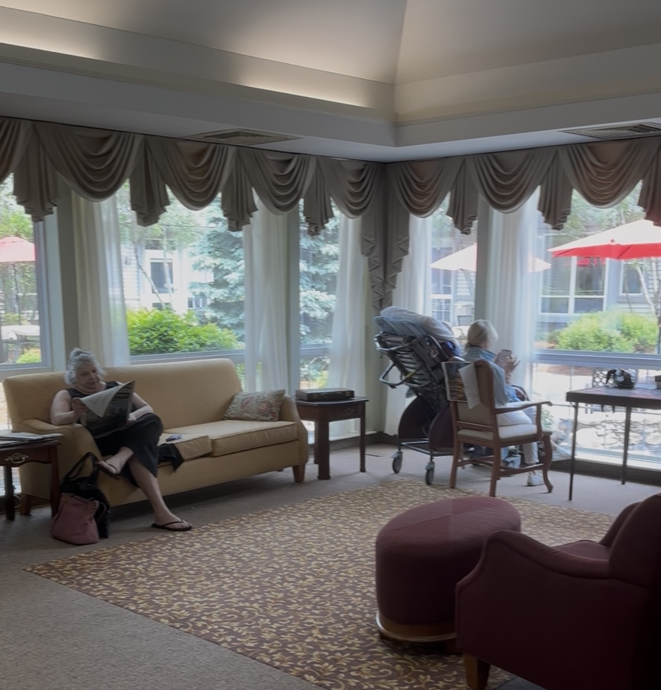Knollwood Nursing Center