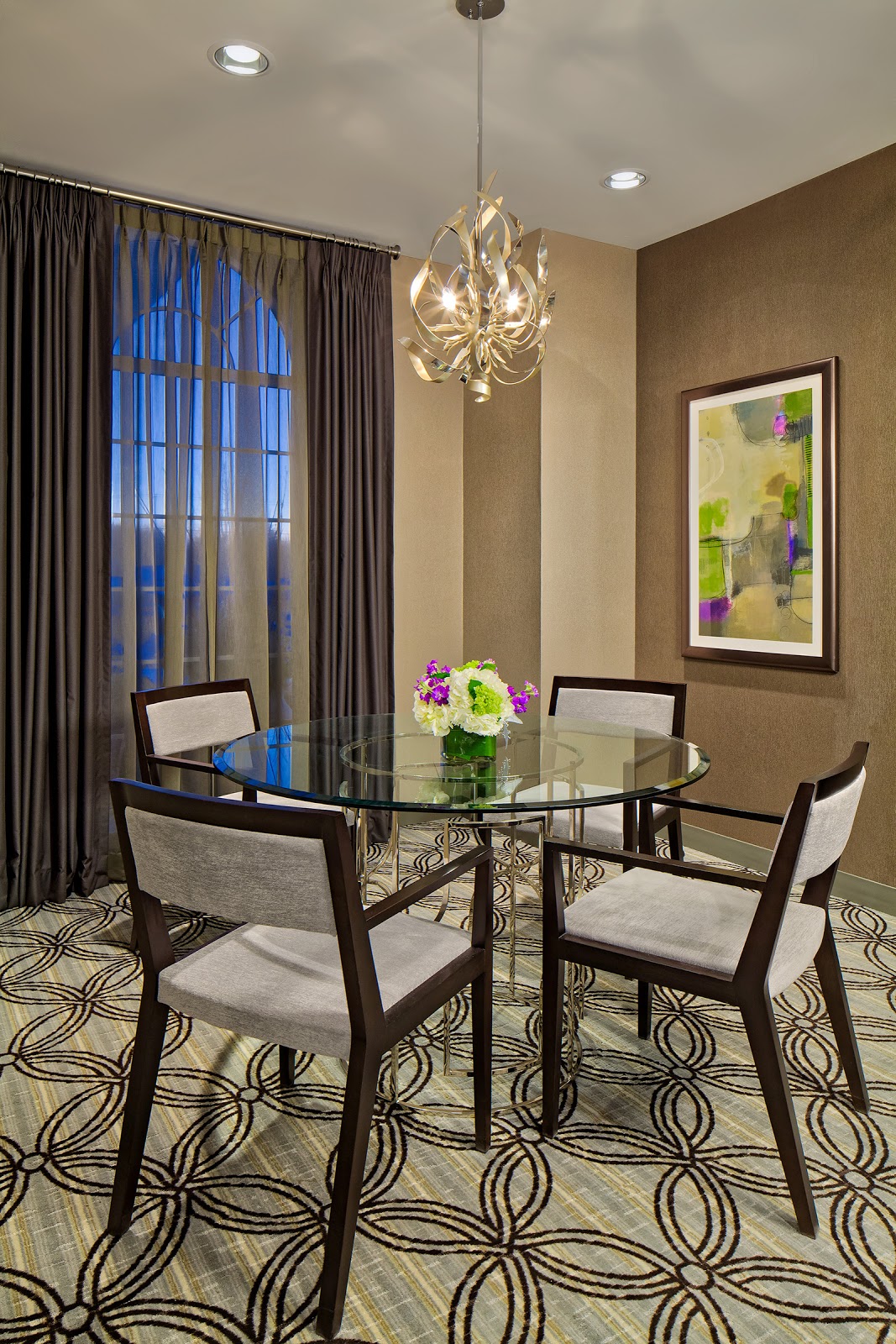 Avantara Long Grove