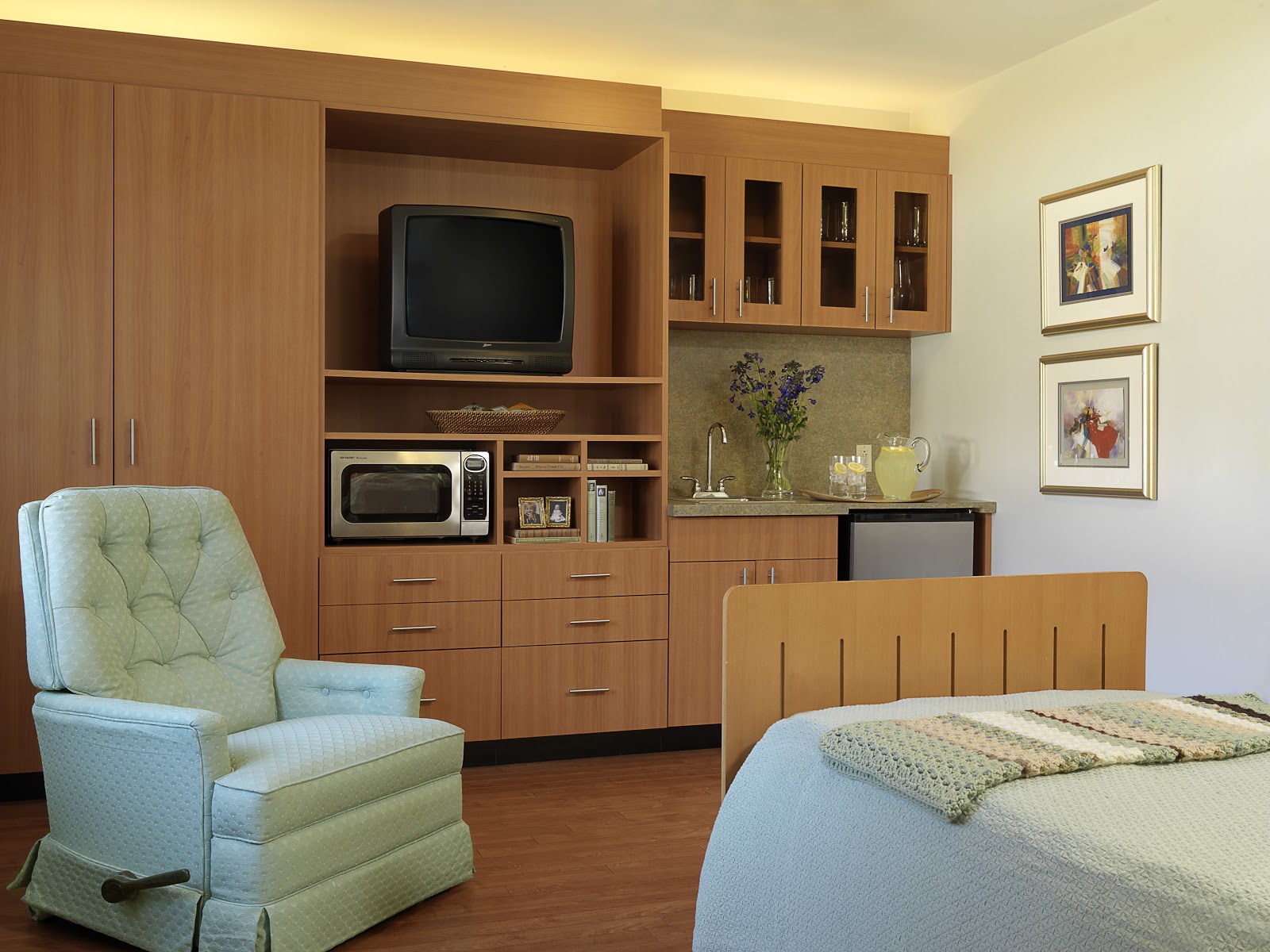 Garden View Care Center at Dougherty Ferry- Skilled Nursing & Memory Care