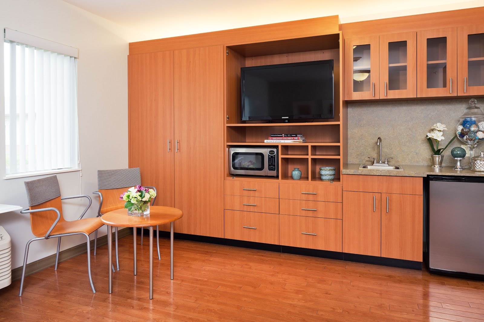 Garden View Care Center at Dougherty Ferry- Skilled Nursing & Memory Care