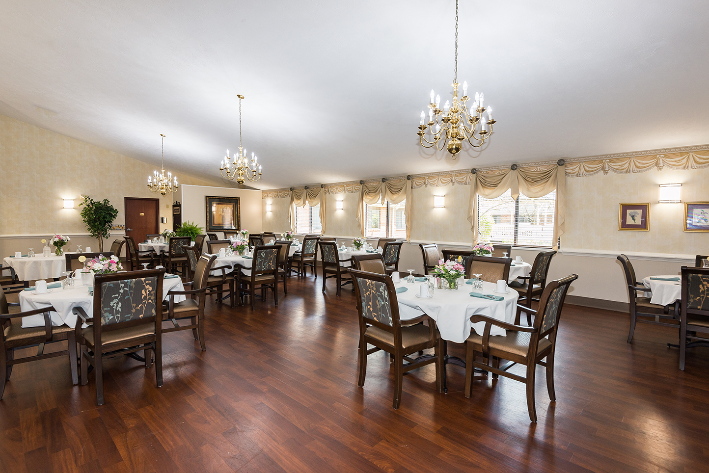 Rawlins House Family-first Senior Living