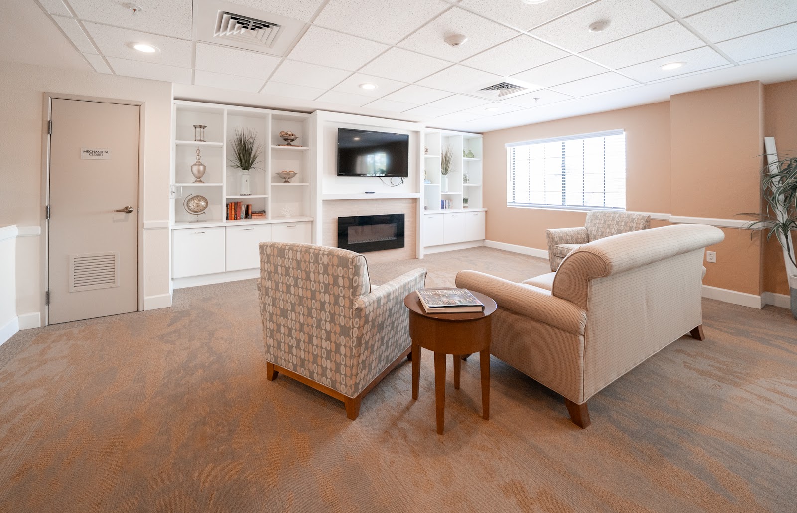 Thunderbird Assisted & Senior Living