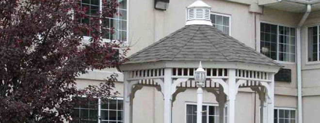 Manor On the Hill