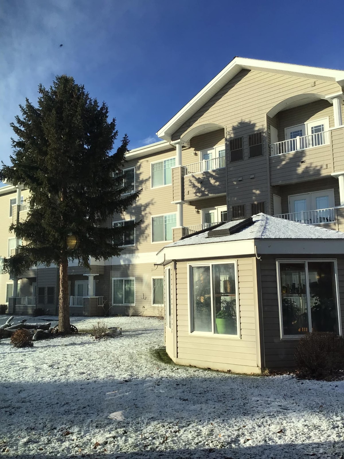 Broadway Court Estates