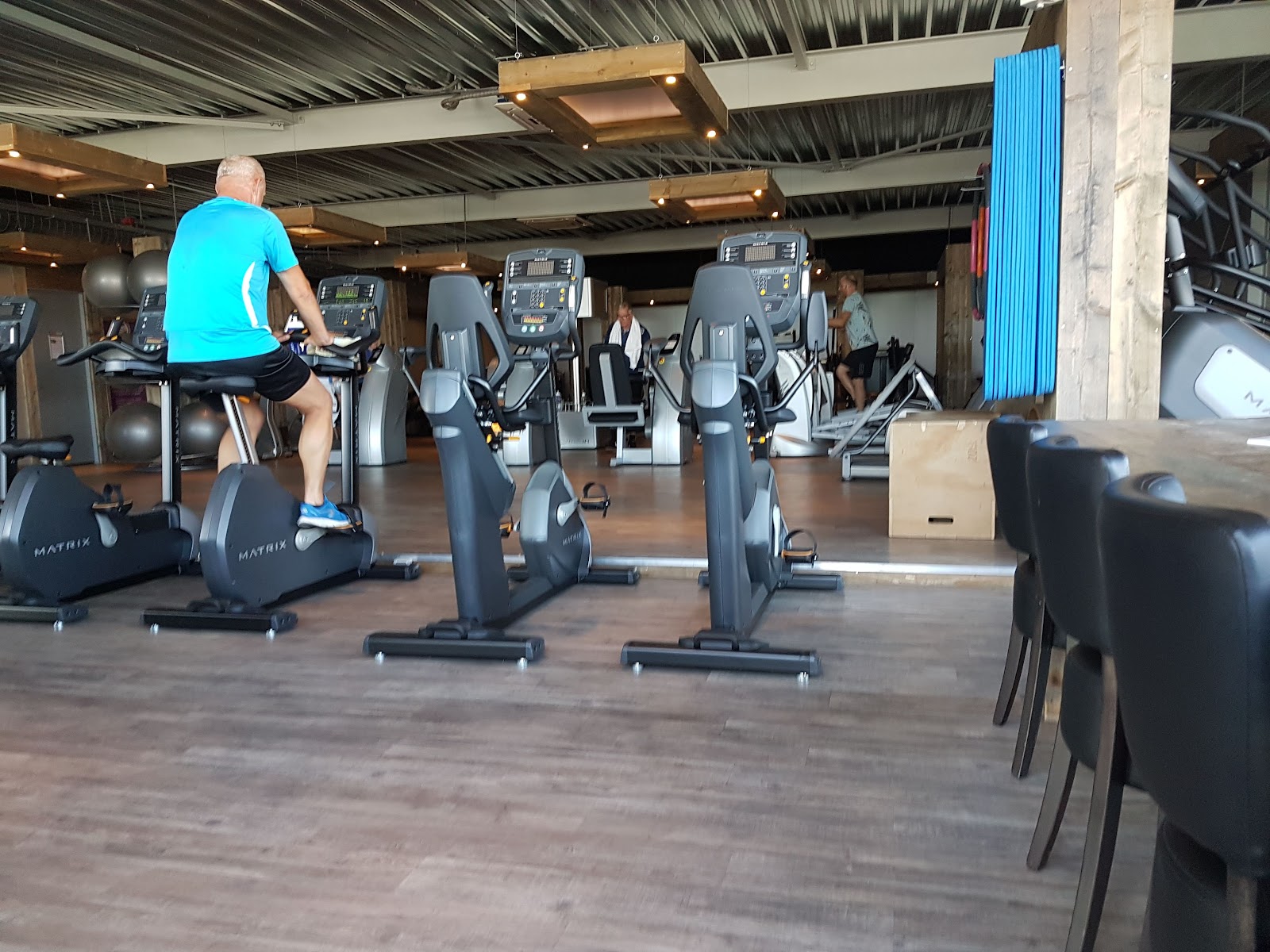 LivingWell Sports & Fitness
