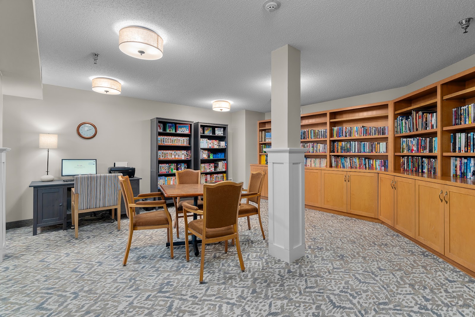 Scandia Shores Community