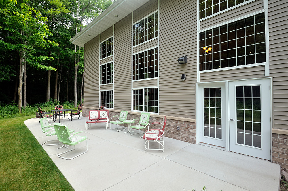 Emerald Bay Retirement Community - Assisted Living and Memory Care