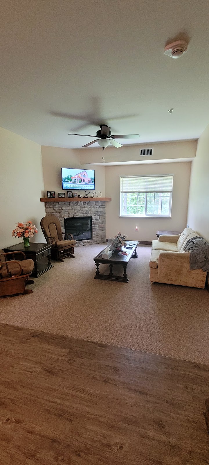 Emerald Bay Retirement Community - Assisted Living and Memory Care