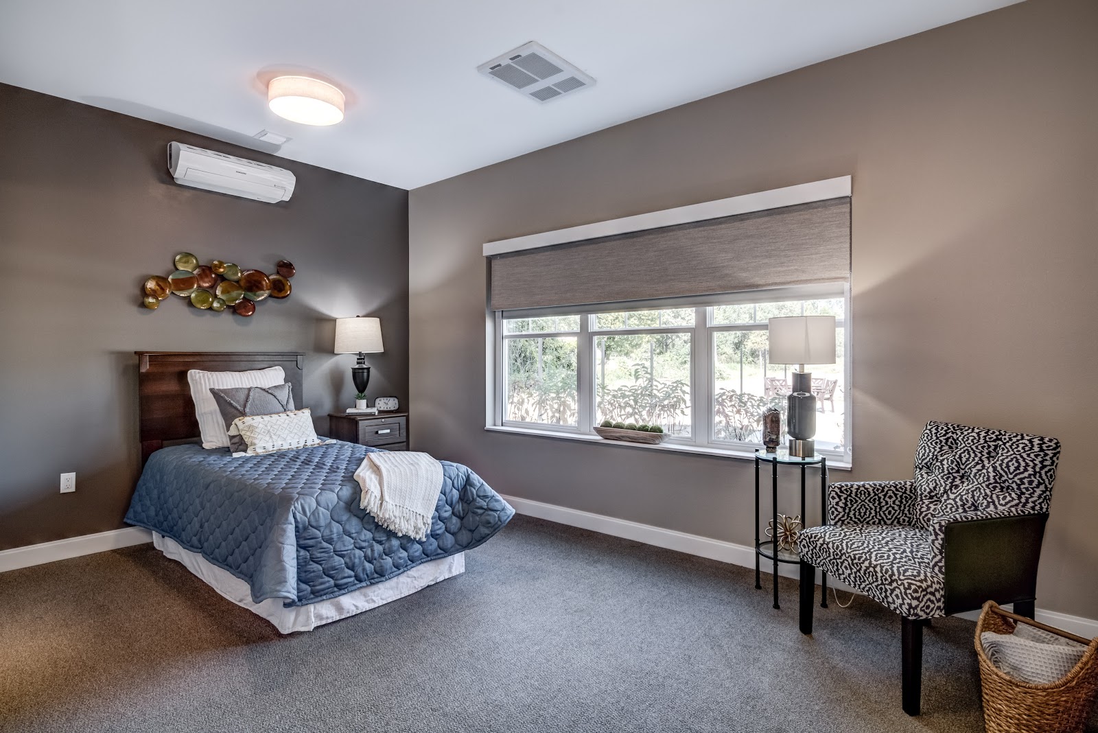 Azura Assisted Living and Memory Care of Brookfield at Mierow Farm