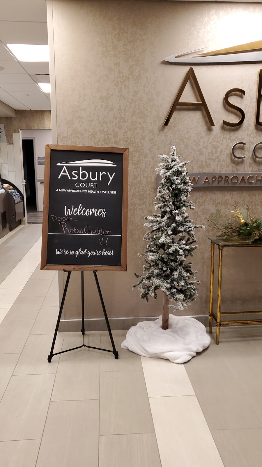 Asbury Court Des Plaines